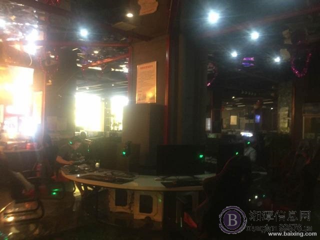 岳塘区双拥广场建鑫国际社区网咖转让